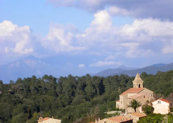 Le Belvedere * Coti-Chiavari (Corsica)