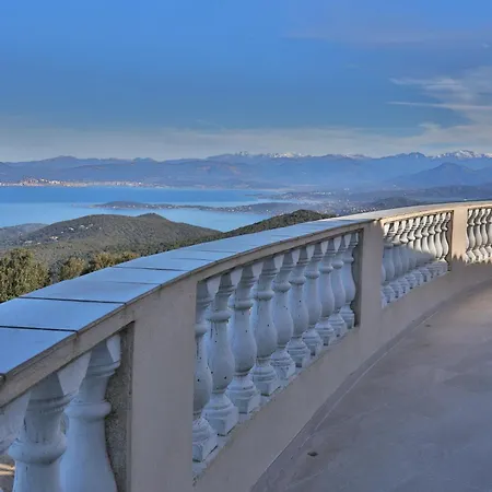 Restaurant Le Belvedere De Hotel